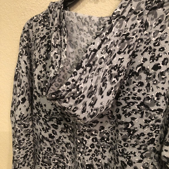 Cuddl Duds Women's Lightweight Comfort Hoodie Print Rib Trim Detail Large - Picture 11 of 11